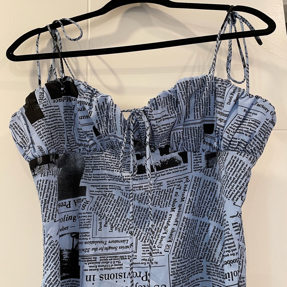 Newspaper Top